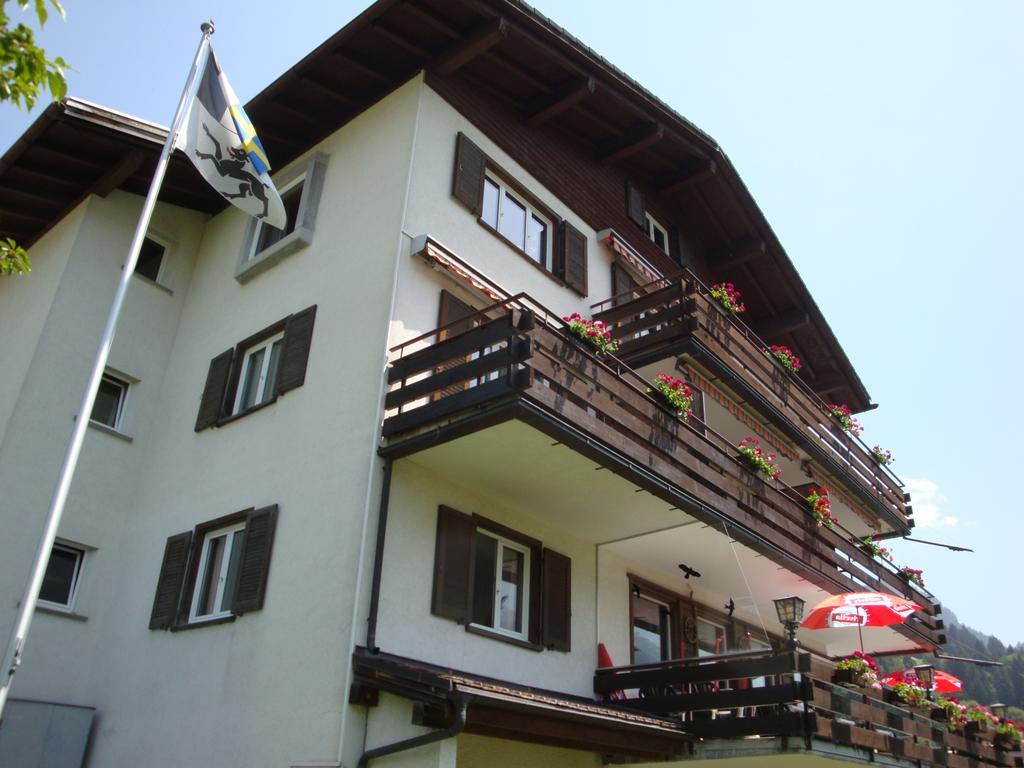 Hotel Old-Jnn Saas im Prattigau エクステリア 写真