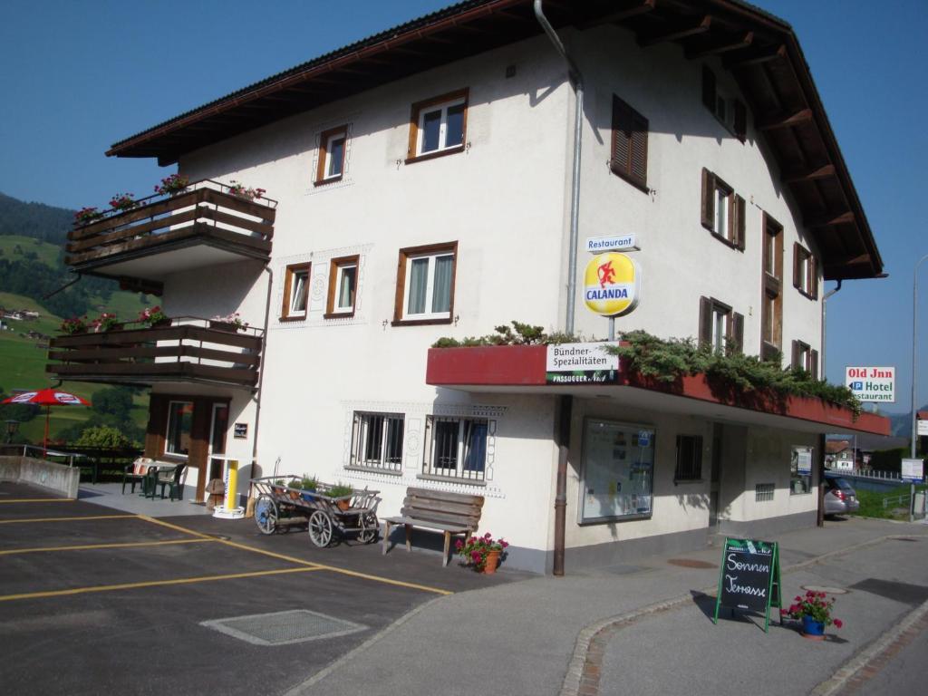 Hotel Old-Jnn Saas im Prattigau エクステリア 写真