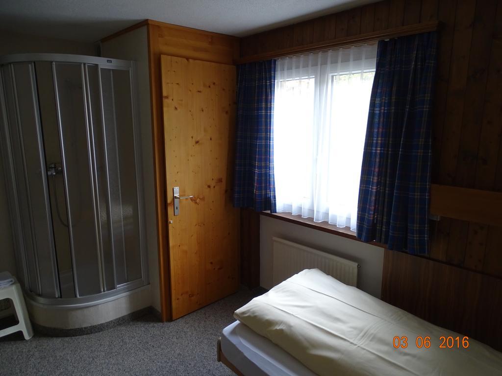 Hotel Old-Jnn Saas im Prattigau 部屋 写真