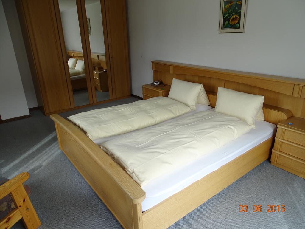 Hotel Old-Jnn Saas im Prattigau 部屋 写真