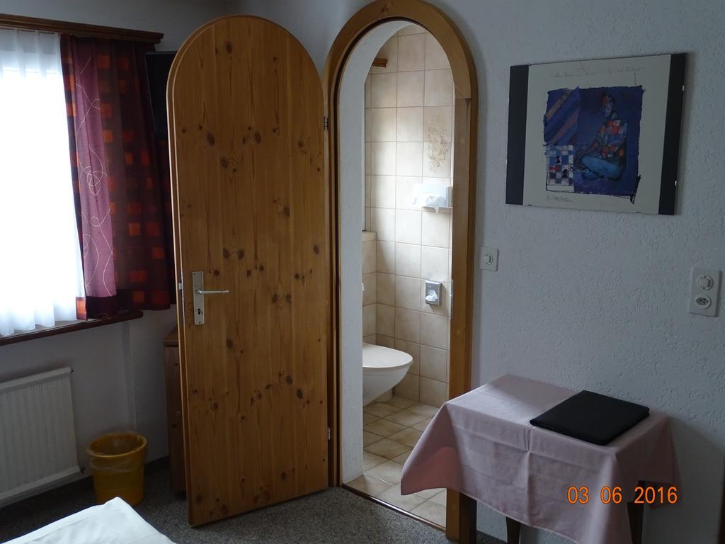 Hotel Old-Jnn Saas im Prattigau 部屋 写真
